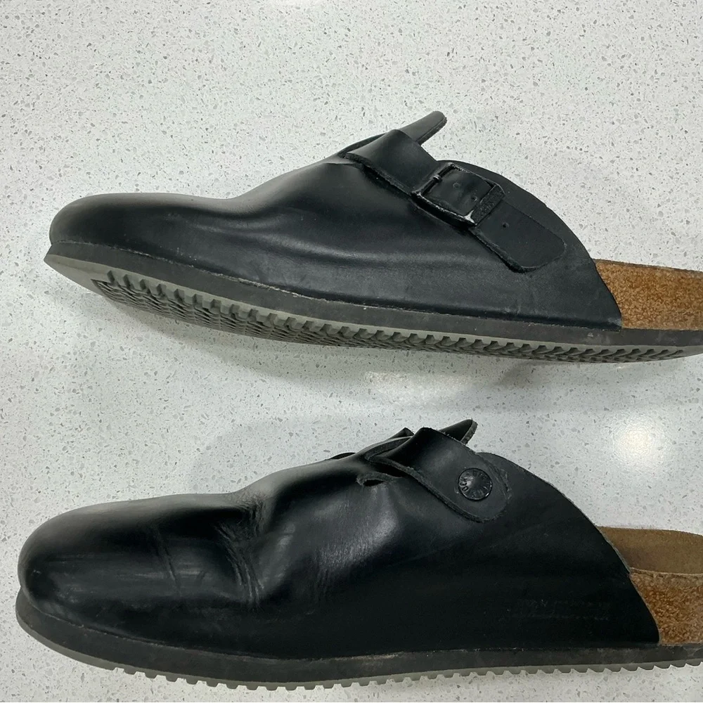 Birkenstock Black Leather Clogs